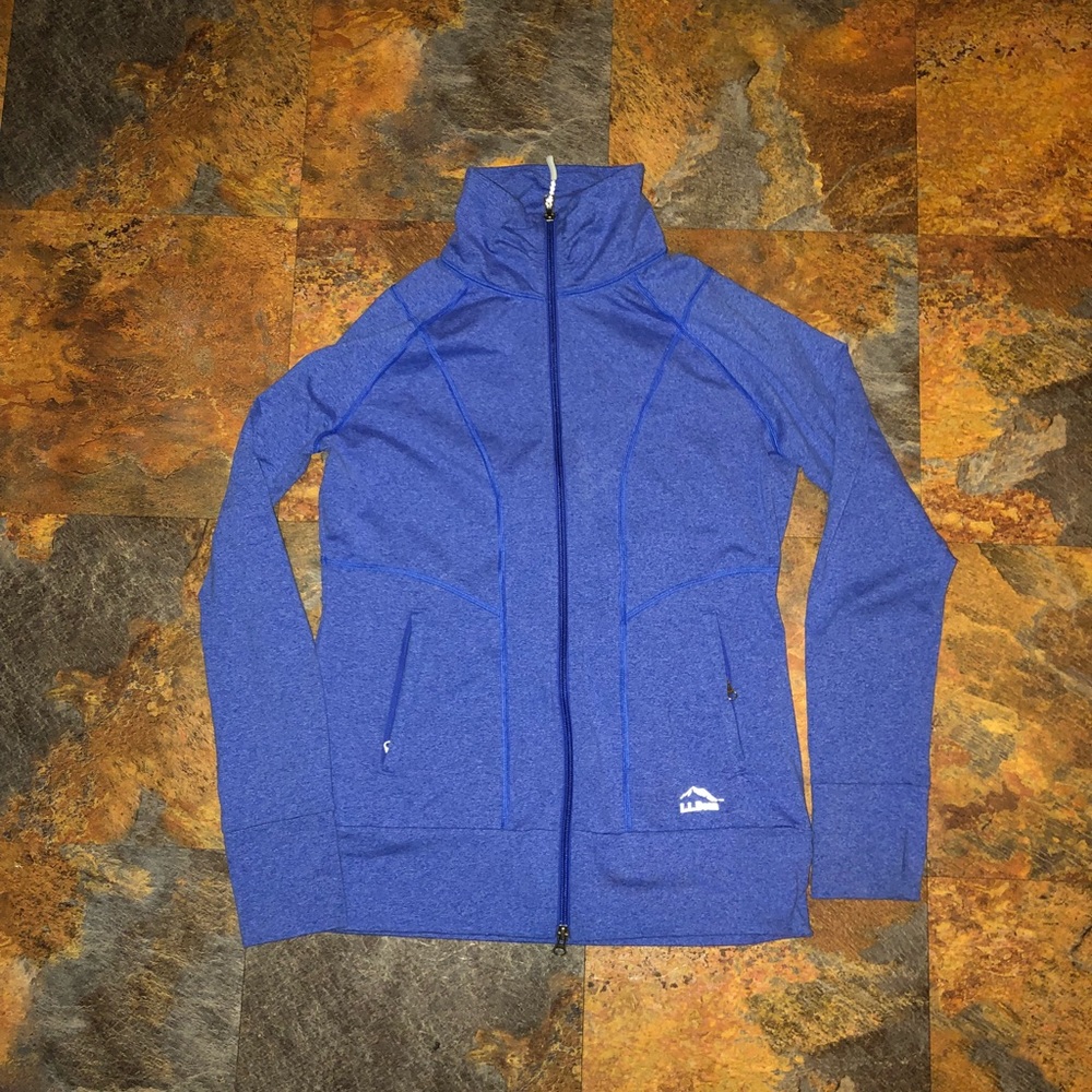 Zip up